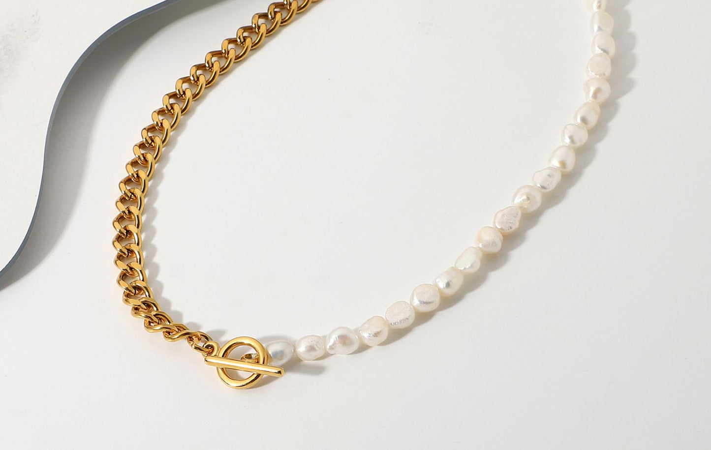 Classical Style Ot Buckle Cuban Chain Freshwater Pearl Necklace Stainless Steel Half Chain Half Pearl Stitching Connected Necklace Female