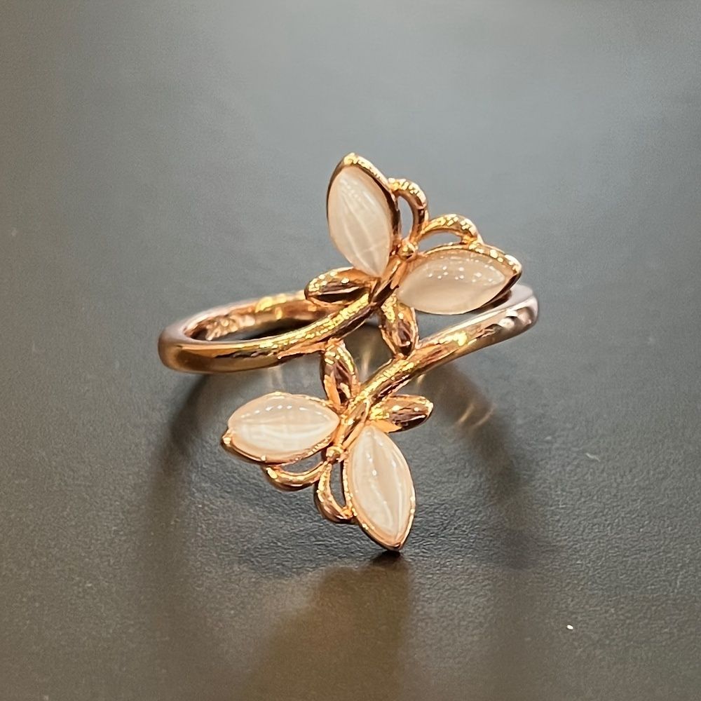 Elegant Big Butterfly Ring Inlaid Zircon Ladies Accessories Personality Ladies Finger Ring Jewelry