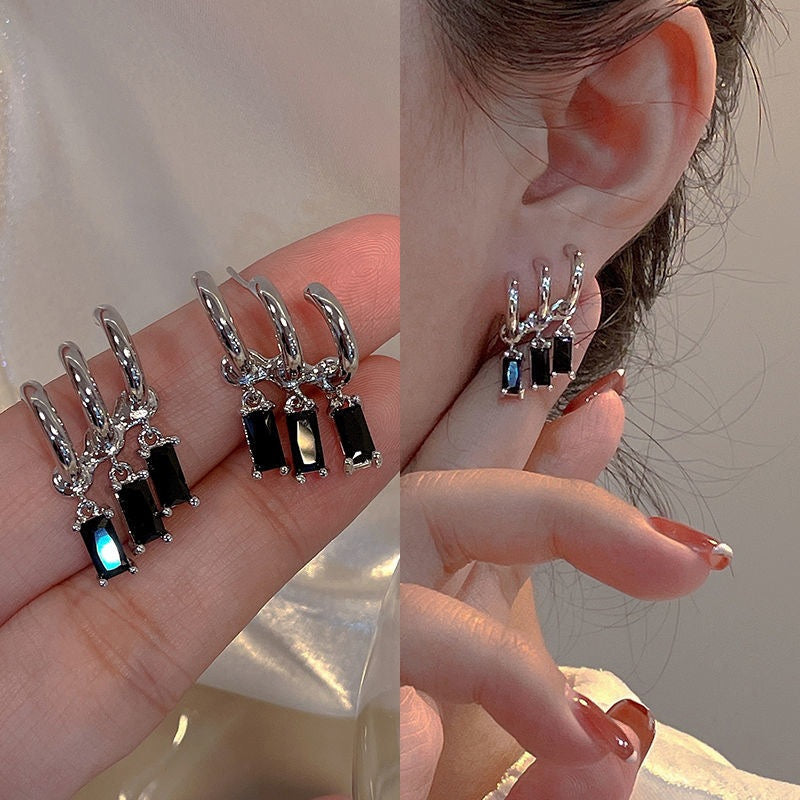 Dark Zircon Stud Earrings Female Sweet Cool Hot Girl Cold Wind Niche Design Personalized Earrings