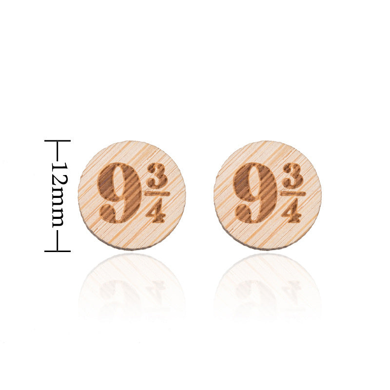 New Vintage Small Animal Plant Wooden Stud Earrings For Girls Simple Stud Earrings