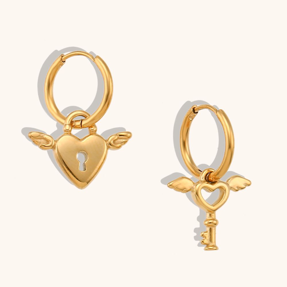 Asymmetric Heart Key Wings Earrings