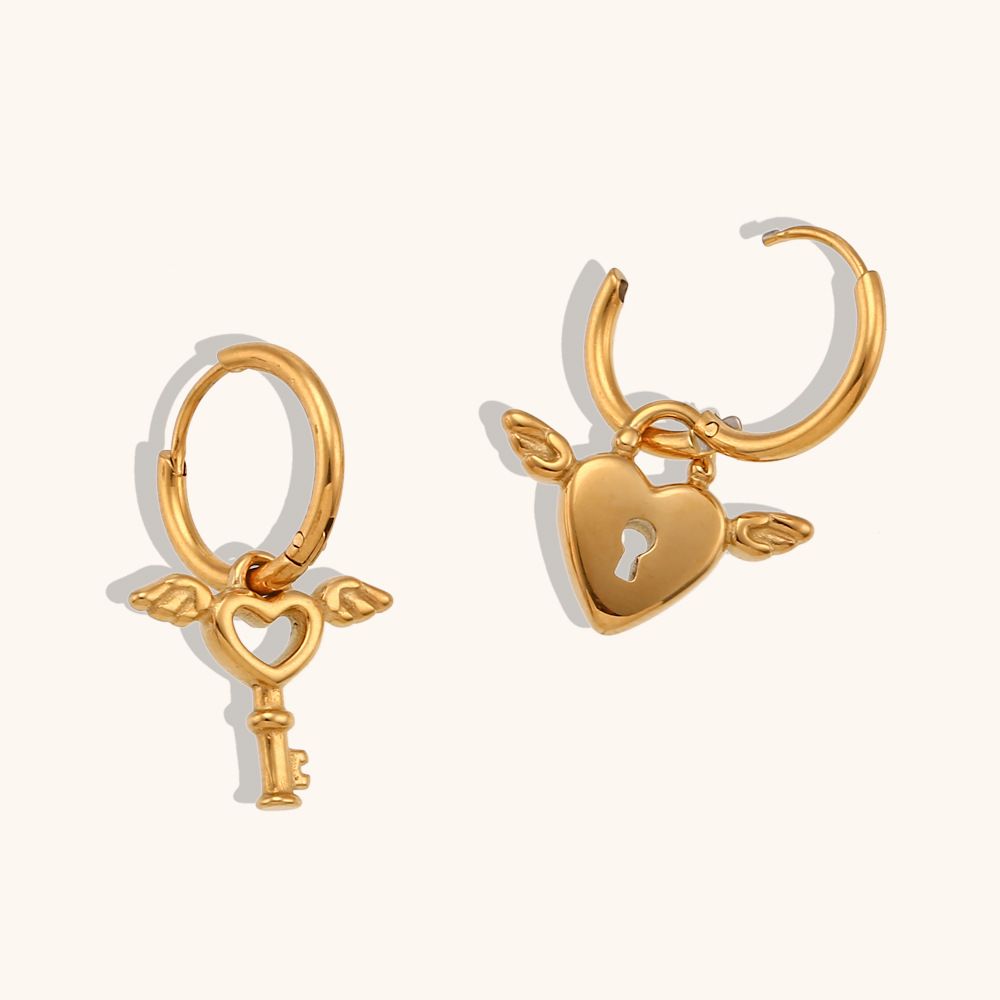 Asymmetric Heart Key Wings Earrings