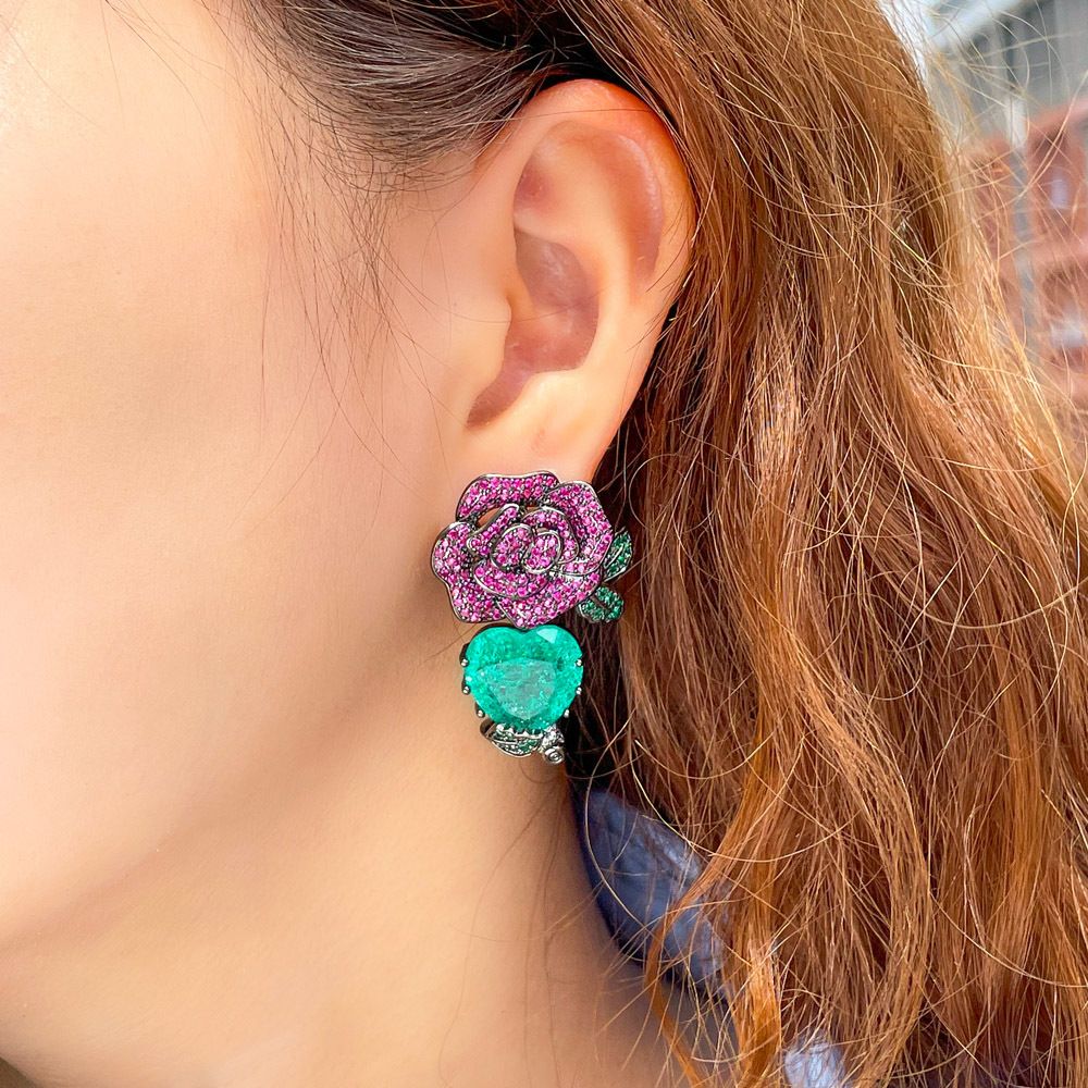Heart Zircon Colored Treasure Earrings